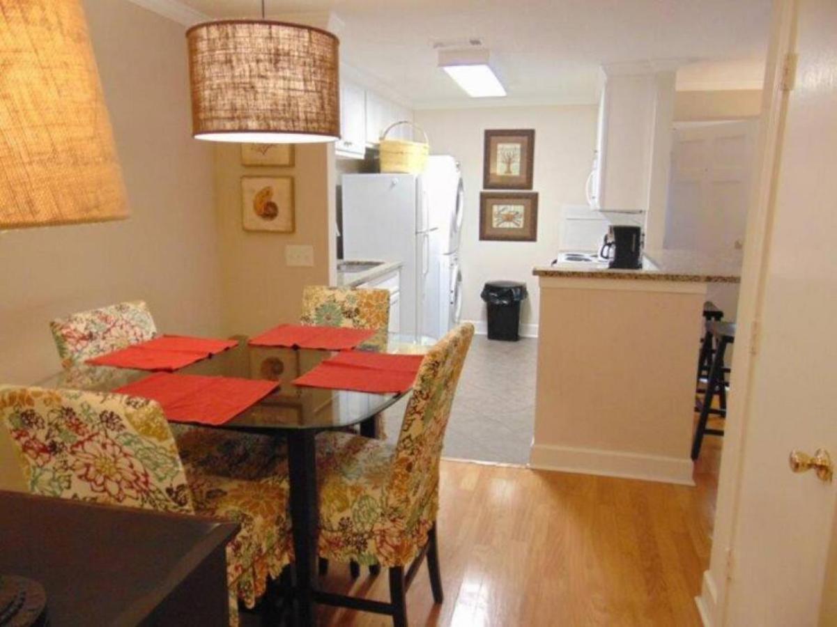 W2 Ocean Walk Resort Upstairs 2 Bed King And Two Twins Next To Back Pool St. Simons Island Екстер'єр фото