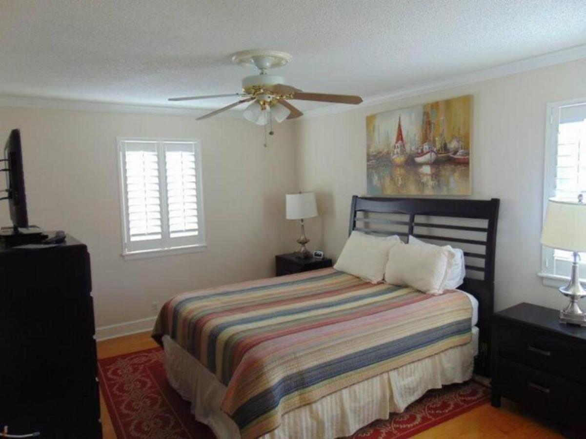 W2 Ocean Walk Resort Upstairs 2 Bed King And Two Twins Next To Back Pool St. Simons Island Екстер'єр фото