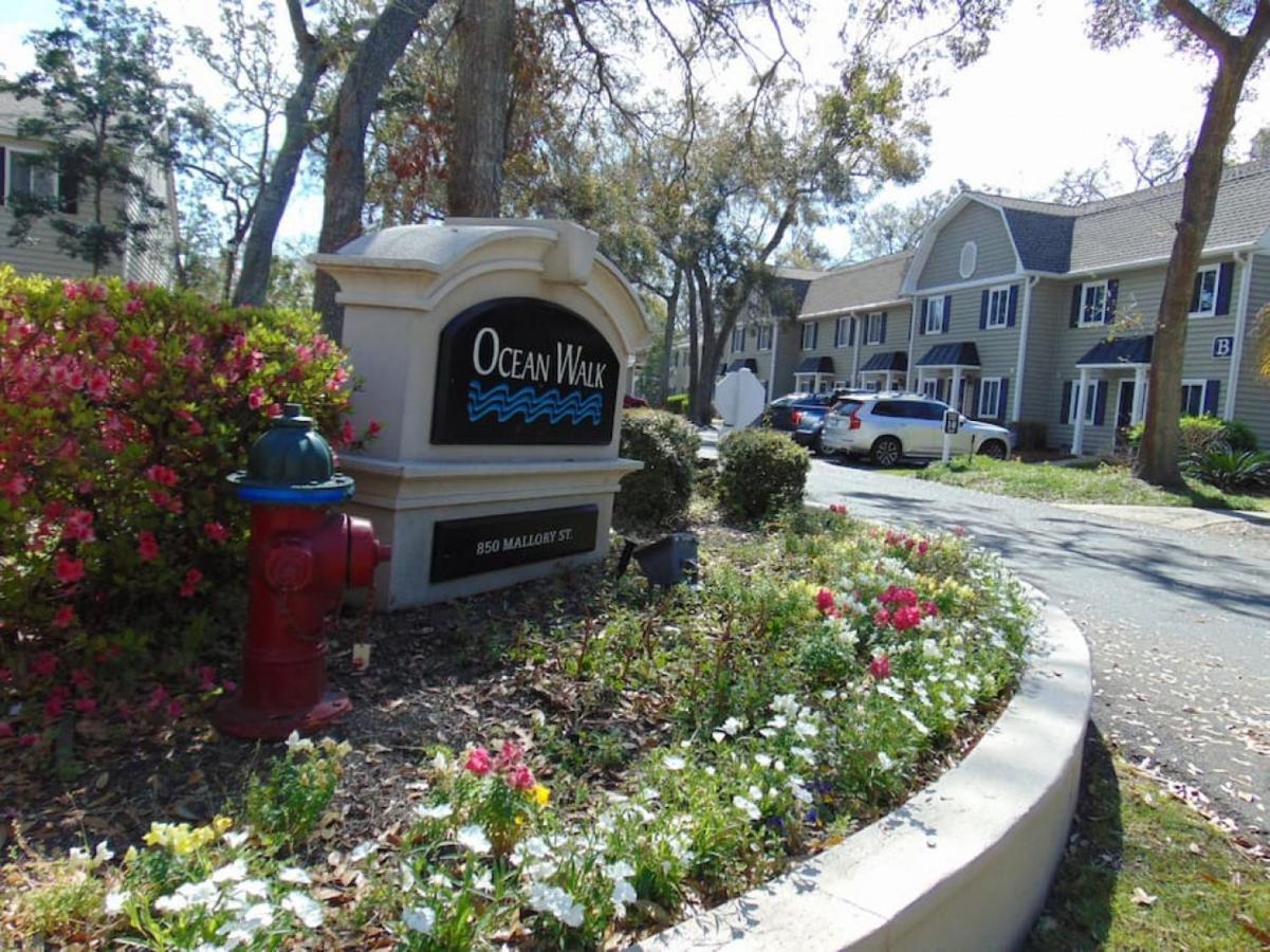 W2 Ocean Walk Resort Upstairs 2 Bed King And Two Twins Next To Back Pool St. Simons Island Екстер'єр фото