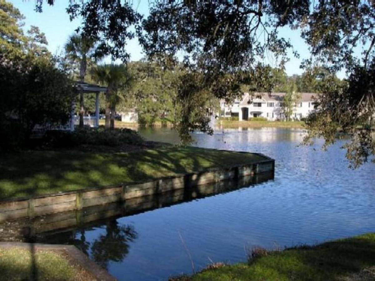 W2 Ocean Walk Resort Upstairs 2 Bed King And Two Twins Next To Back Pool St. Simons Island Екстер'єр фото